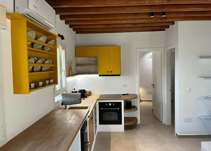 Κανονική φιλοξενία Psarona *