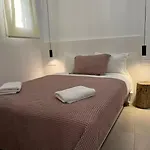 κανονική φιλοξενία Psarona * Mykonos Town